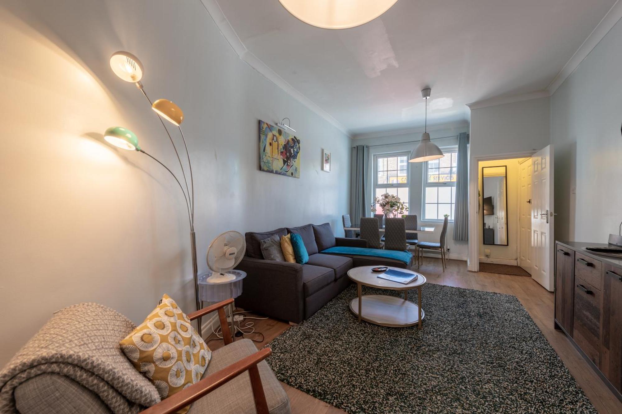 Spacious Comfy 2Br Flat London Luaran gambar